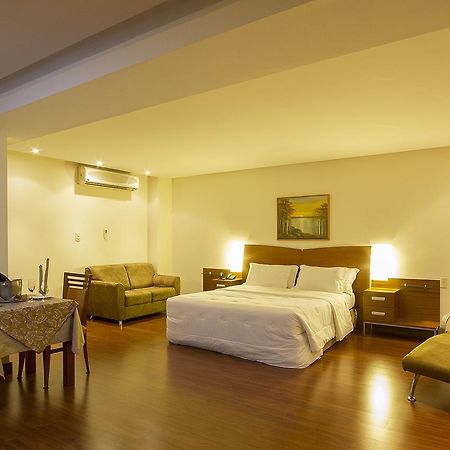 Master Plaza Hotel Барбасена Екстериор снимка