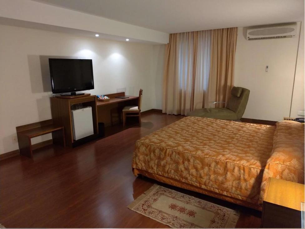 Master Plaza Hotel Барбасена Екстериор снимка