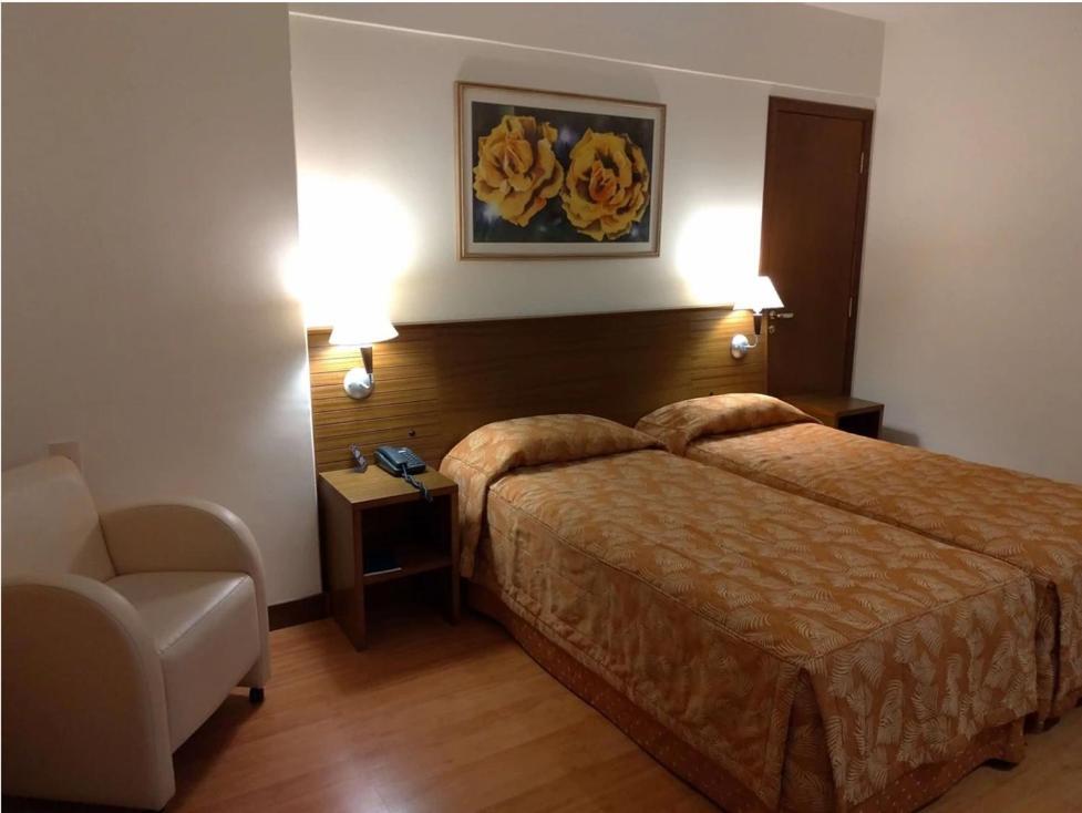 Master Plaza Hotel Барбасена Екстериор снимка