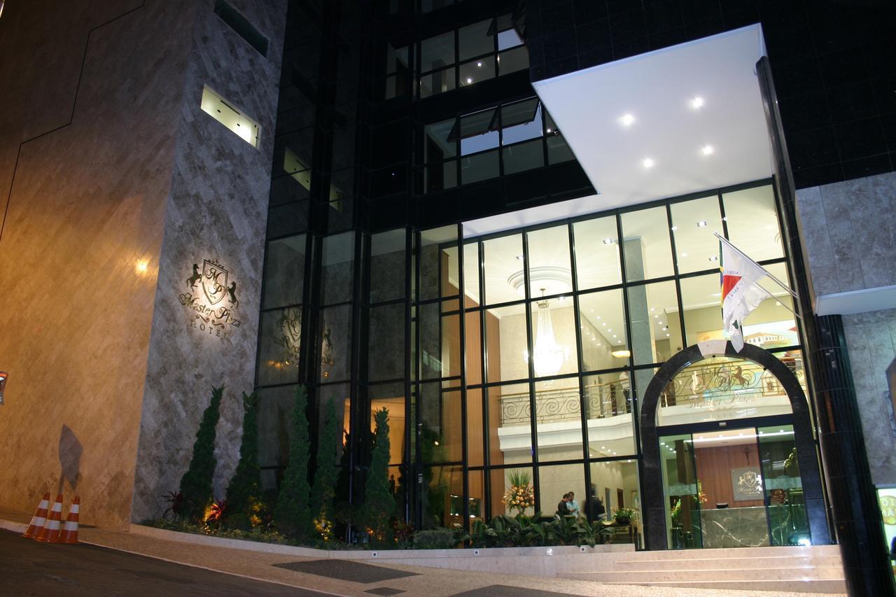 Master Plaza Hotel Барбасена Екстериор снимка